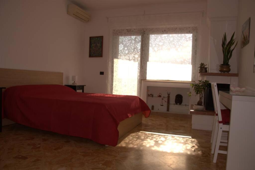 La Finestra Sul Golfo Apartment เนเปิลส์ ภายนอก รูปภาพ
